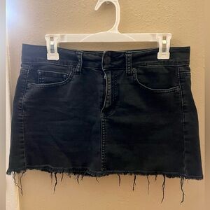 American Eagle Outfitters Black Denim Skirt - Women Size 4